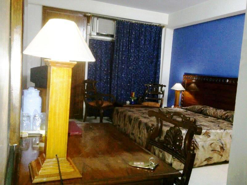 Aravali Clarks Inn Alwar Bilik gambar